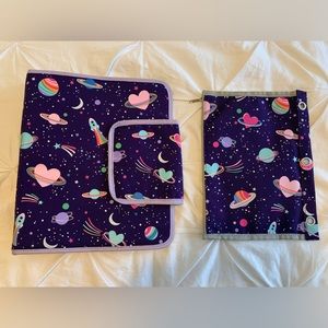 Pottery Barn Mackenzie Rainbow heart galaxy Glow in the Dark 3 ring Binder